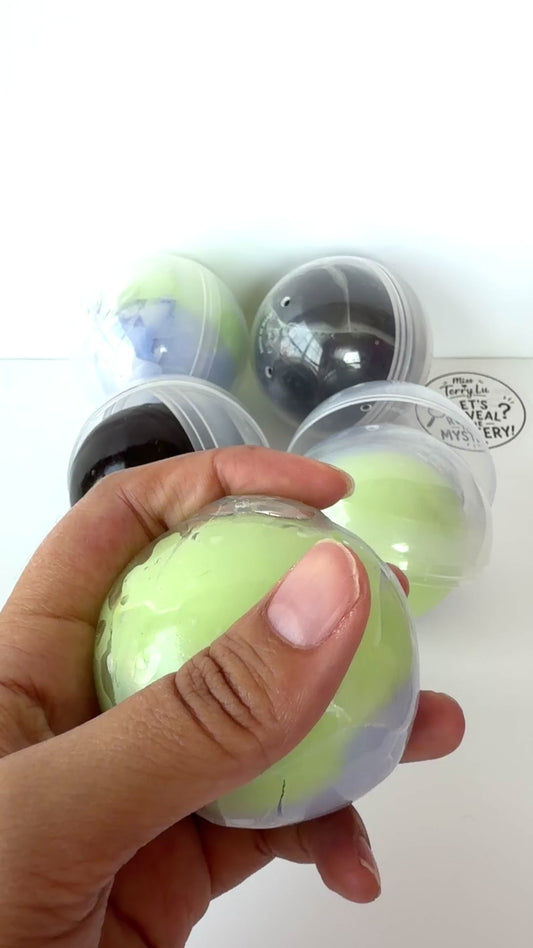 Cracking Wax Ball Squshie - Random Color
